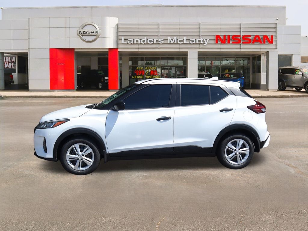 2025 Nissan Kicks Play S