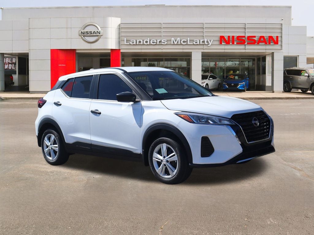 2025 Nissan Kicks Play S