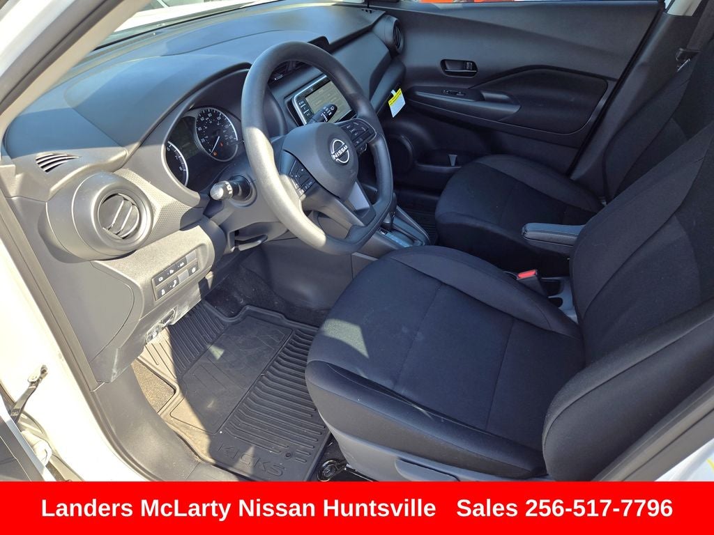 2025 Nissan Kicks Play S