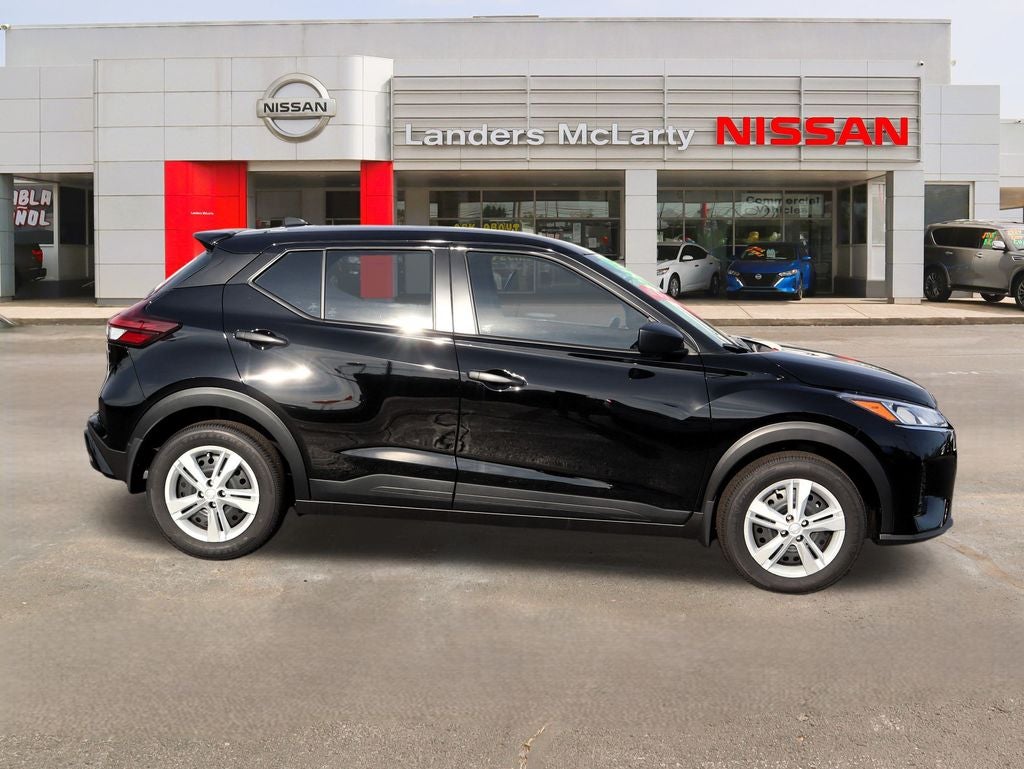2025 Nissan Kicks Play S
