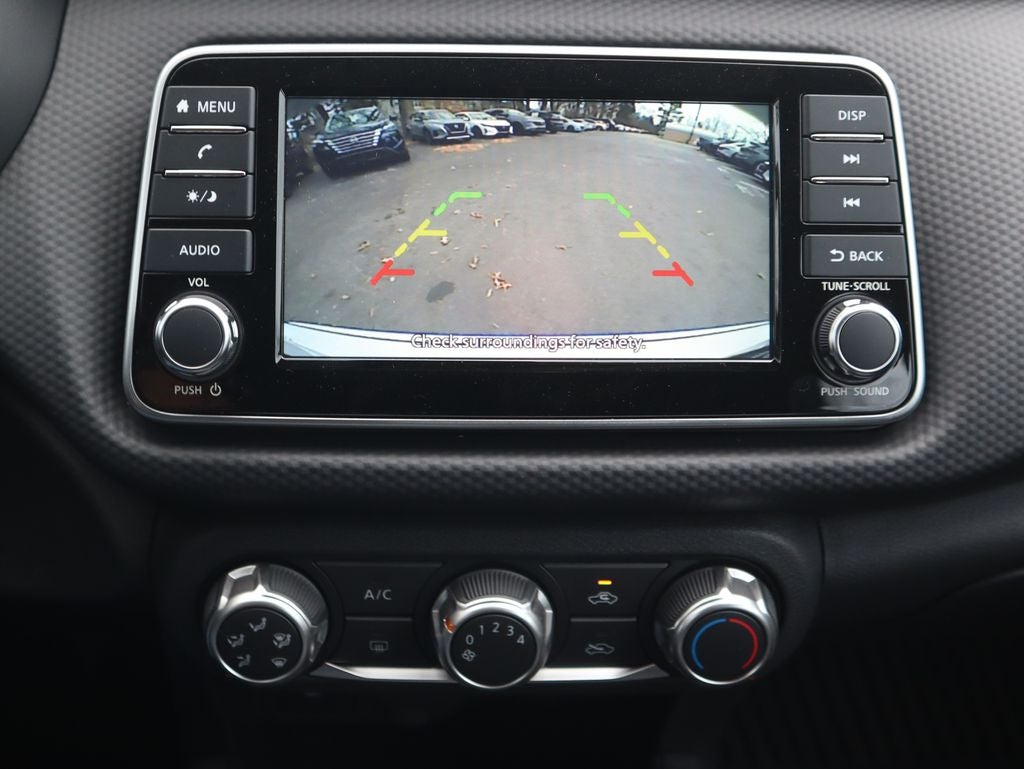 2025 Nissan Kicks Play S