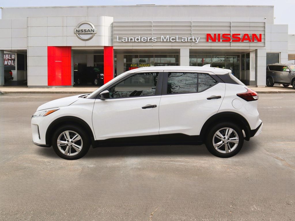 2025 Nissan Kicks Play S