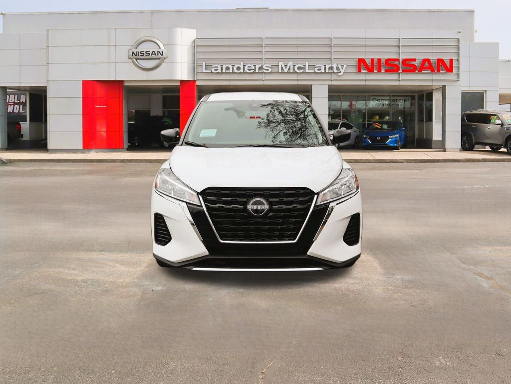 2025 Nissan Kicks Play S