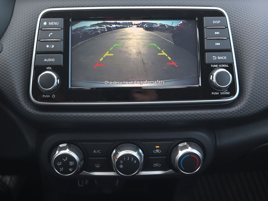 2025 Nissan Kicks Play S