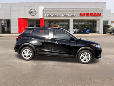 2025 Nissan Kicks Play S