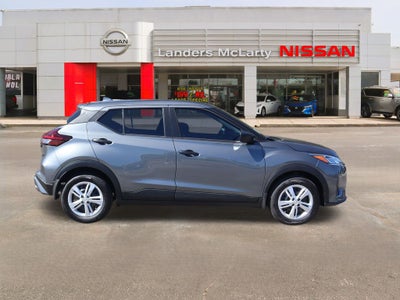 2025 Nissan Kicks Play S