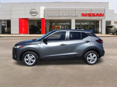 2025 Nissan Kicks Play S
