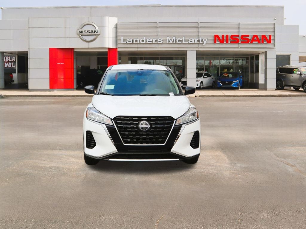 2025 Nissan Kicks Play S