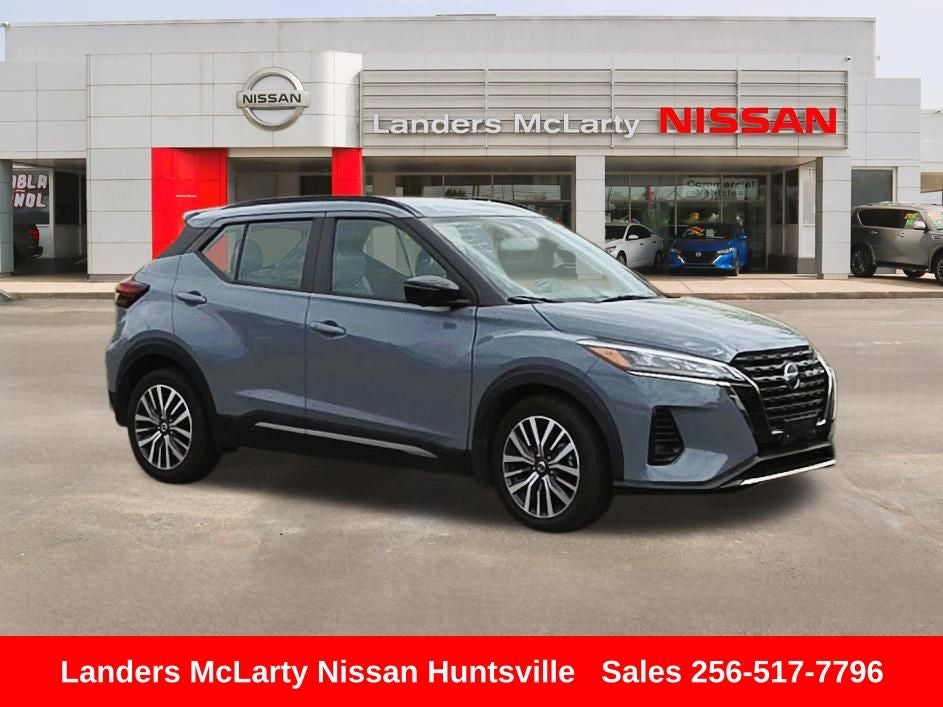 2021 Nissan Kicks SR