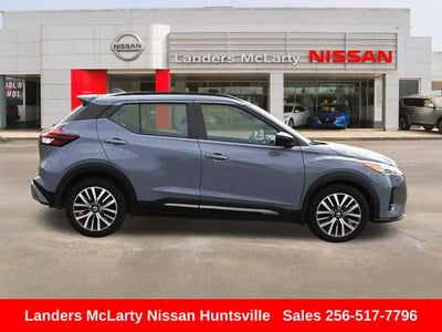 2021 Nissan Kicks SR