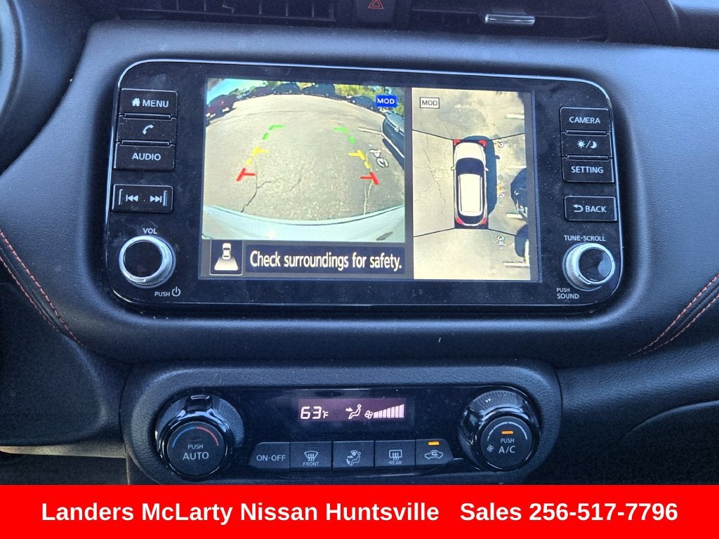 2022 Nissan Kicks SR