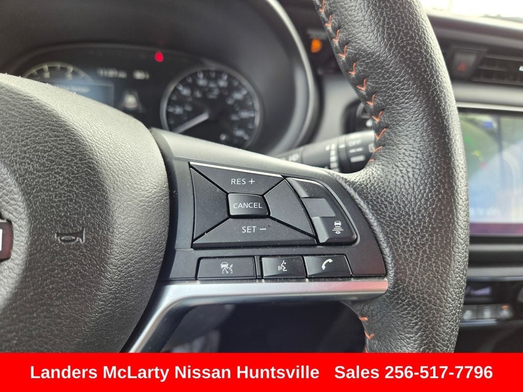 2024 Nissan Kicks SR