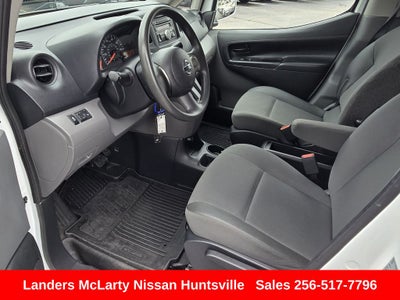 2017 Nissan NV200 SV
