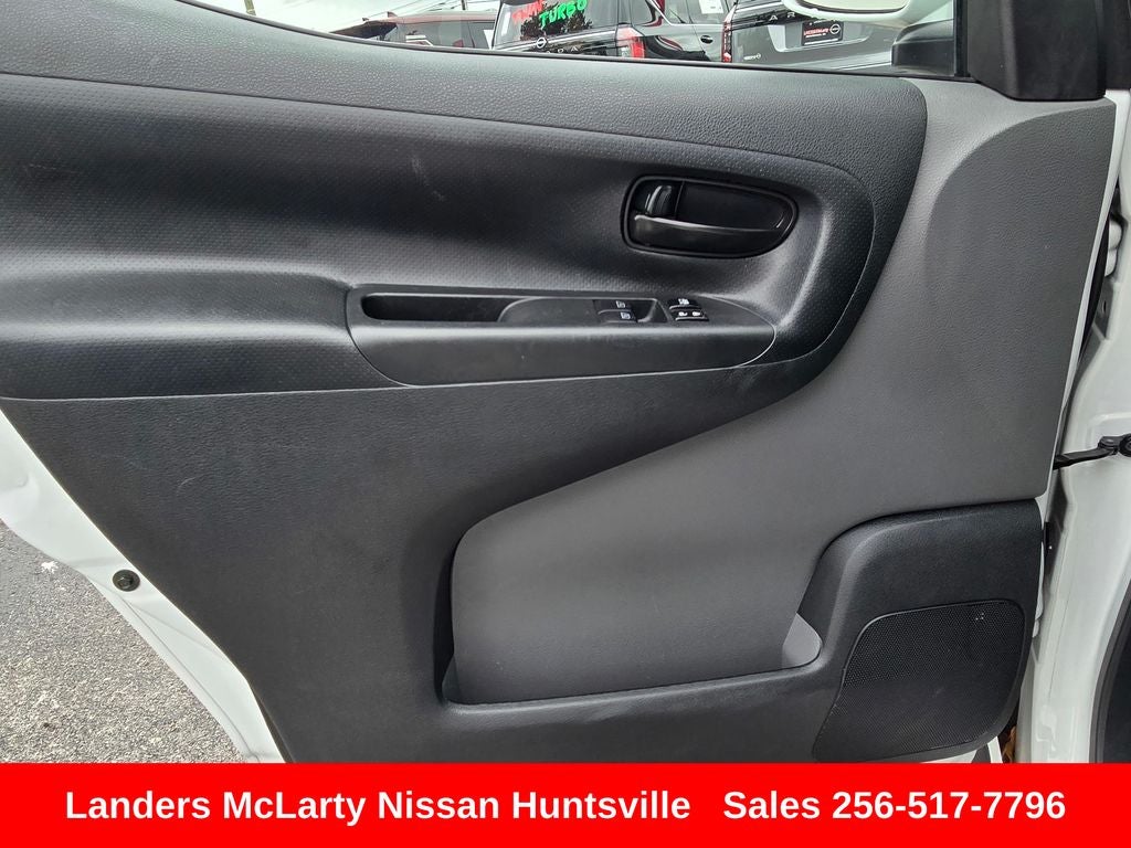 2017 Nissan NV200 SV