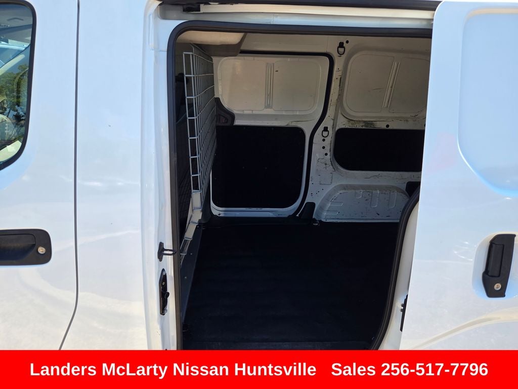 2021 Nissan NV200 SV