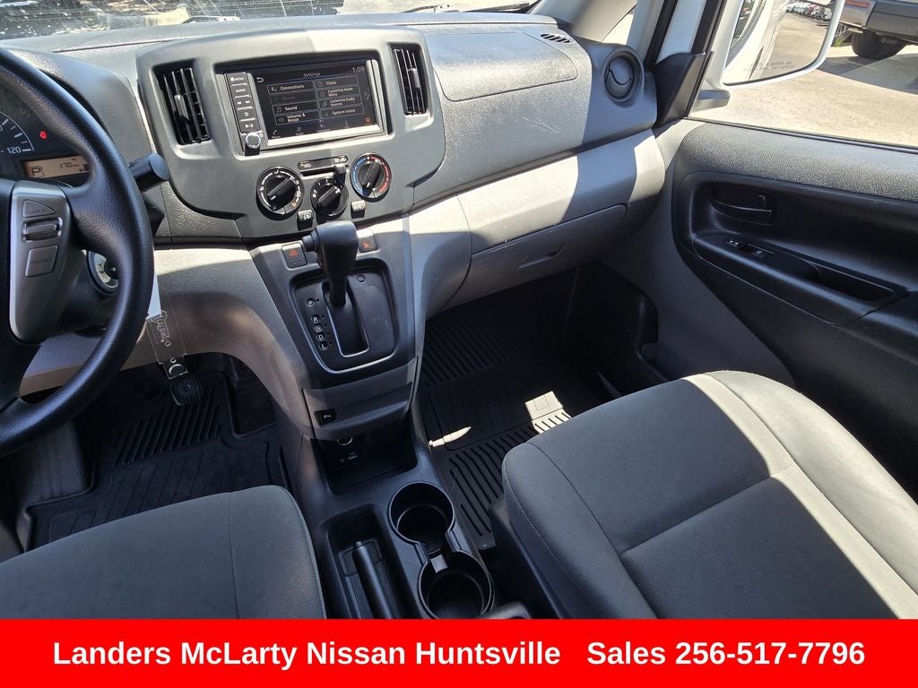 2021 Nissan NV200 SV
