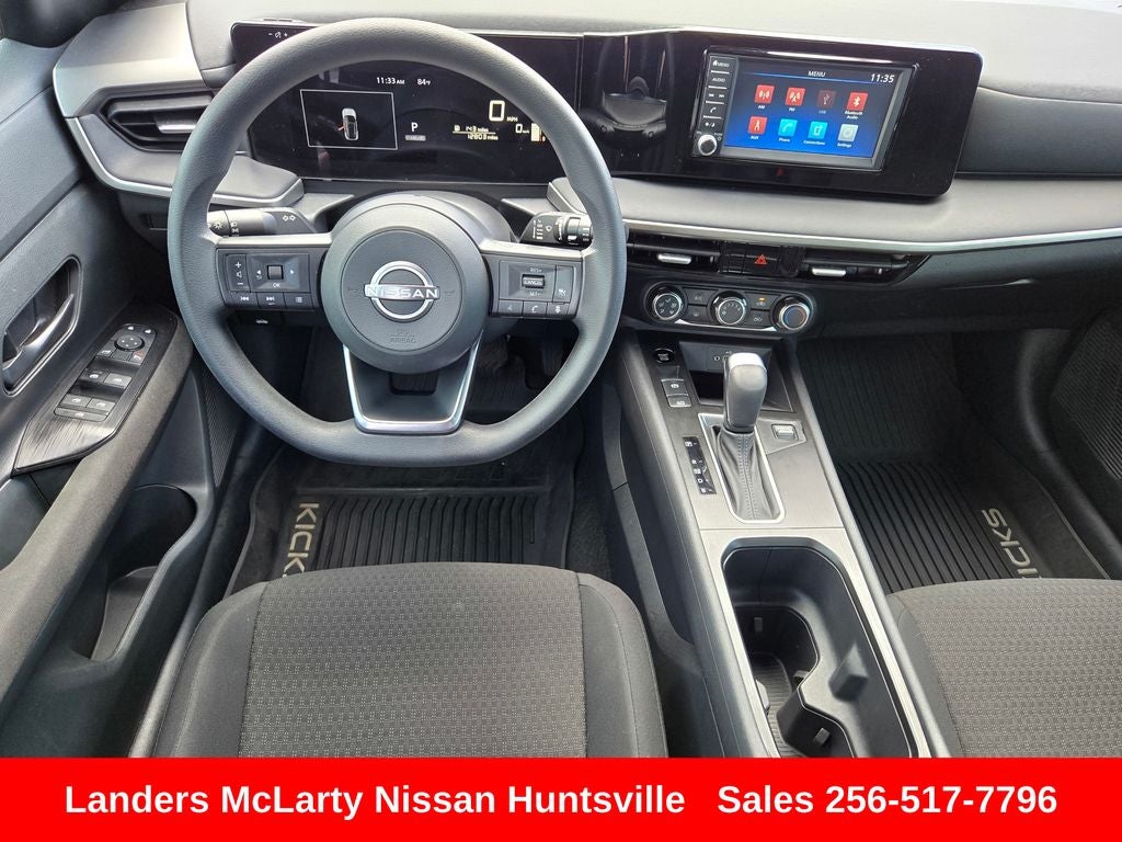2025 Nissan Kicks S