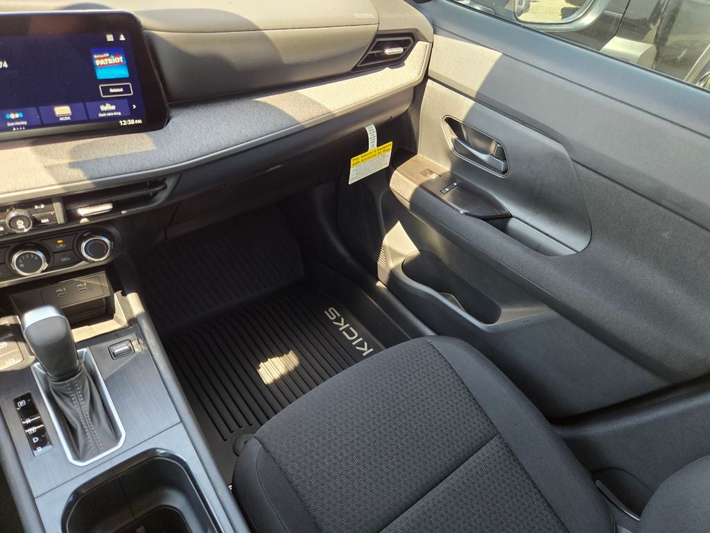 2027 Nissan Kicks S