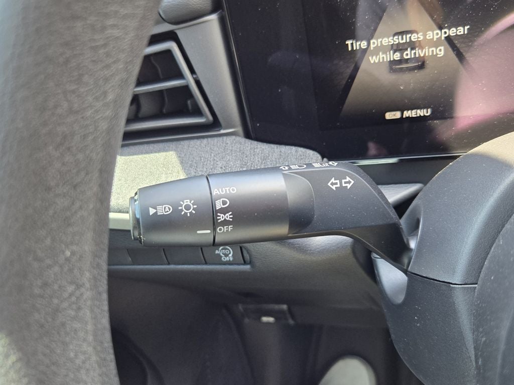 2027 Nissan Kicks S