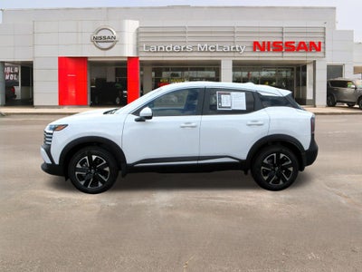 2025 Nissan Kicks SV