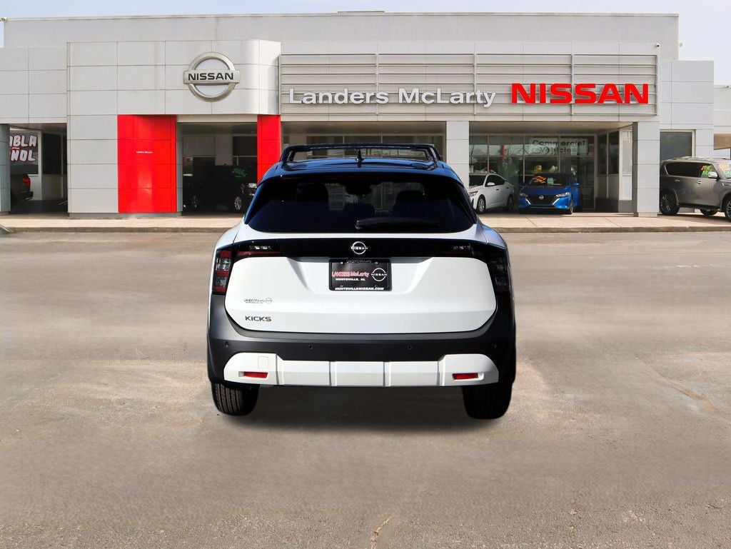 2026 Nissan Kicks SV