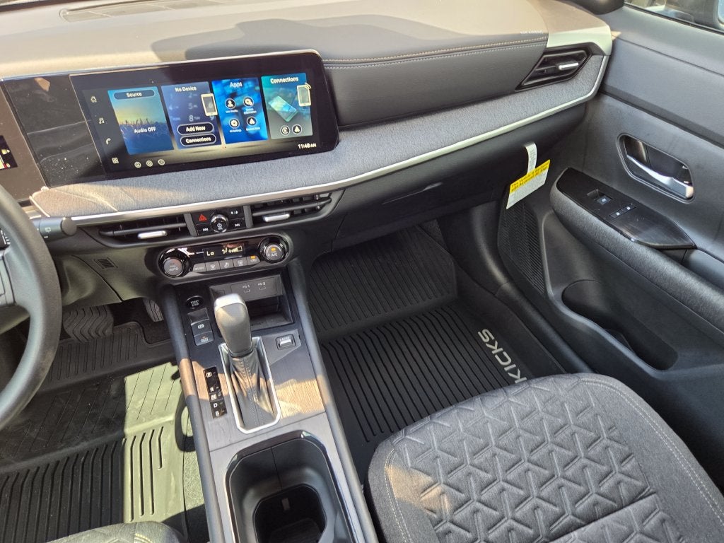 2027 Nissan Kicks SV