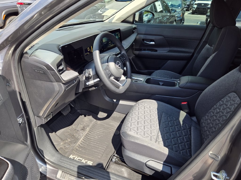 2027 Nissan Kicks SV