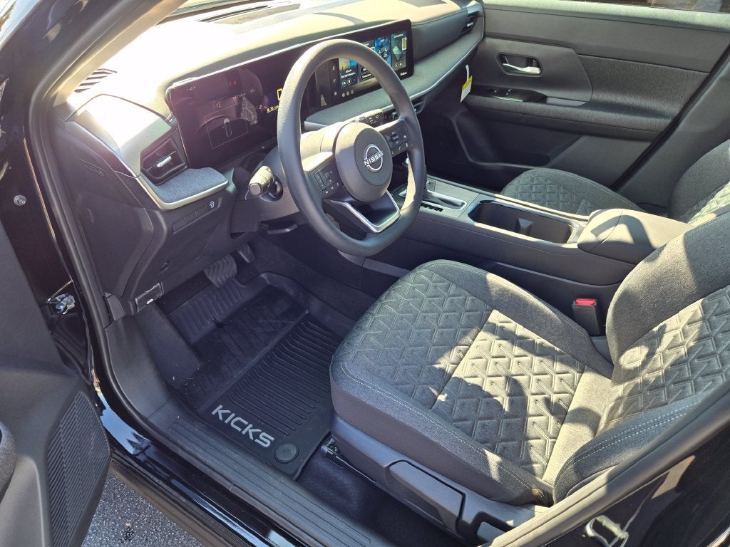 2027 Nissan Kicks SV
