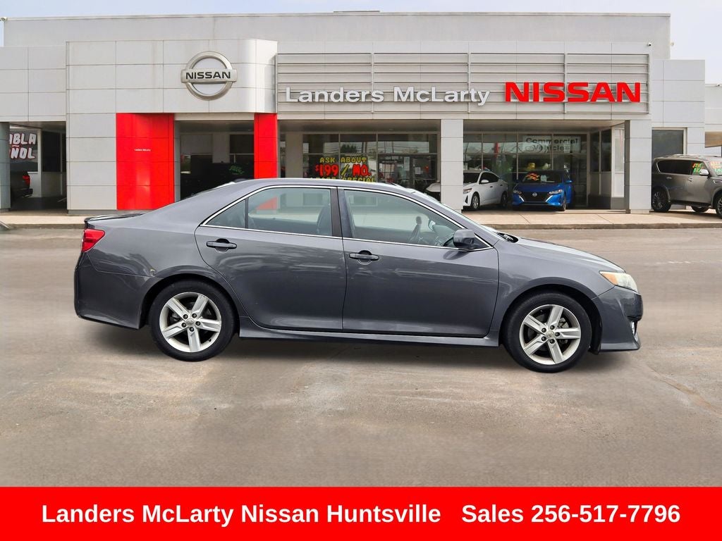 2014 Toyota Camry SE