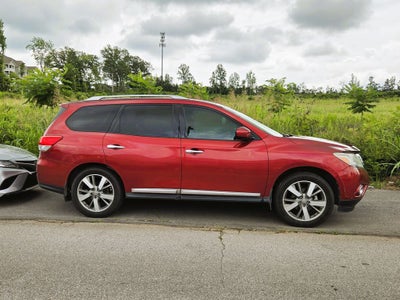 2013 Nissan Pathfinder Platinum
