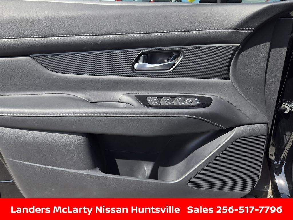 2025 Nissan Murano SV