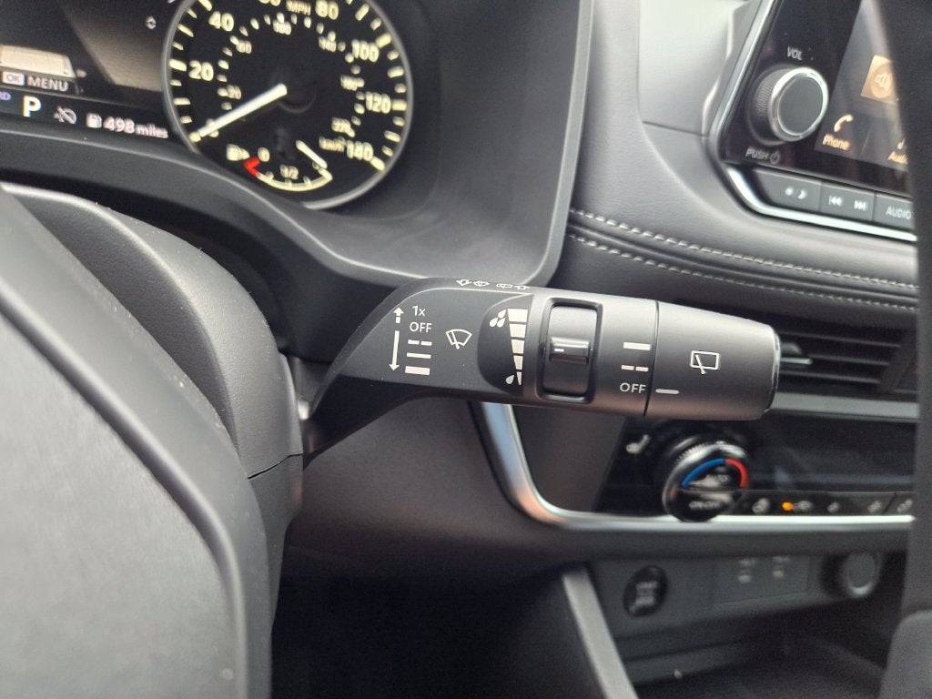 2027 Nissan Rogue SV