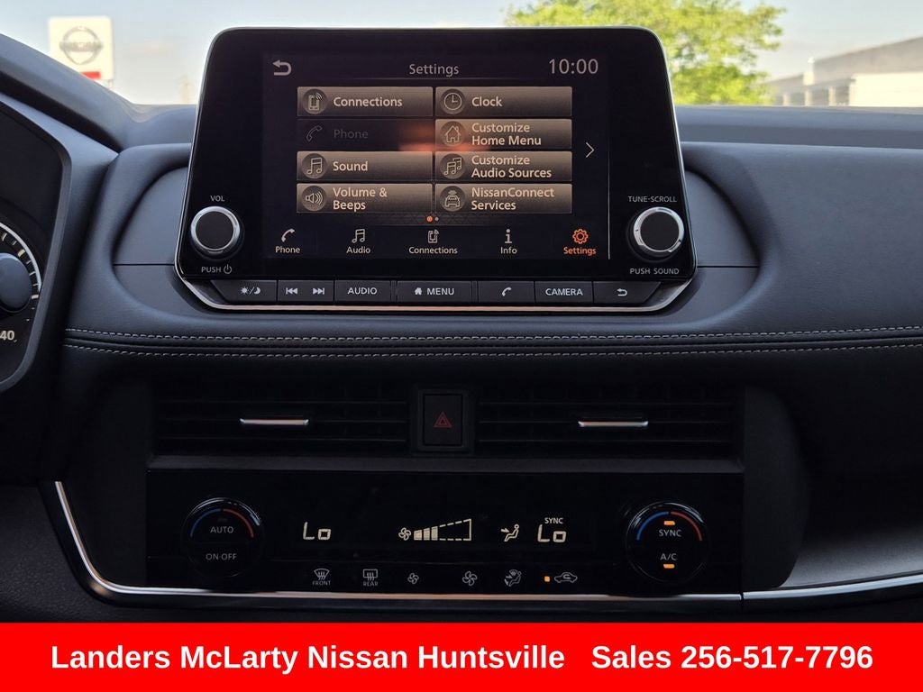 2025 Nissan Rogue SV