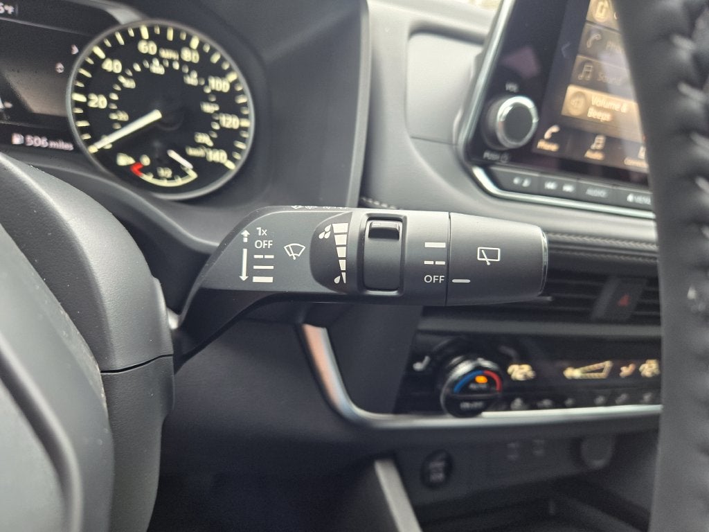 2027 Nissan Rogue SV