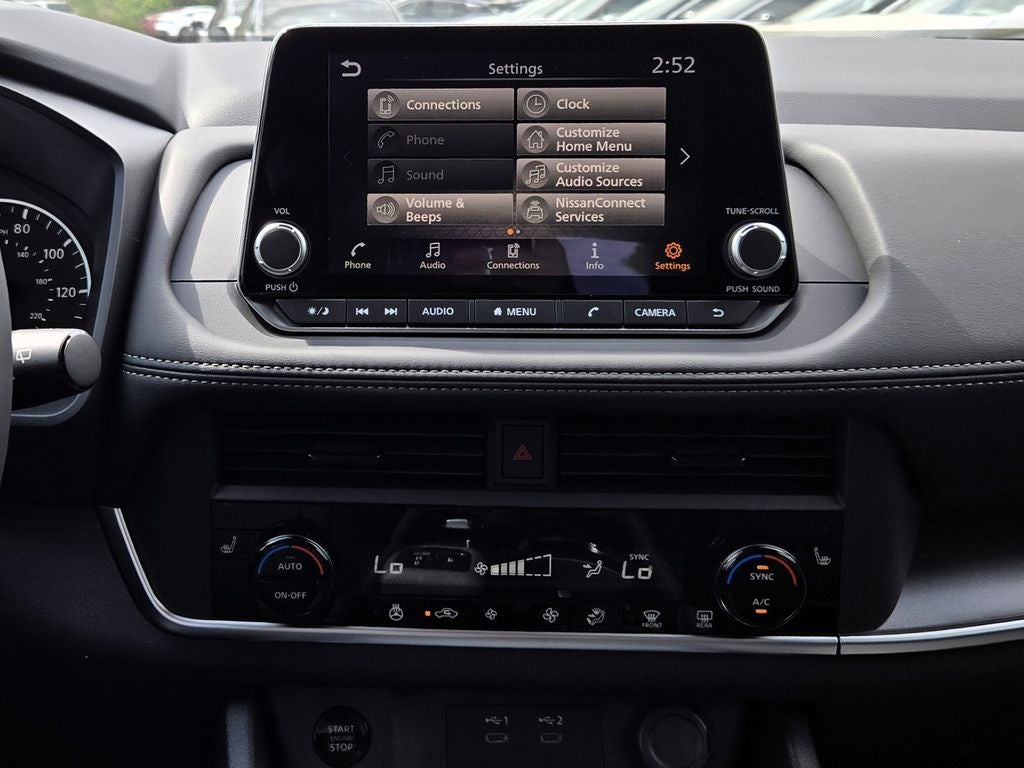 2026 Nissan Rogue Dark Armor