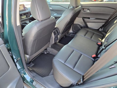 2027 Nissan Rogue Dark Armor