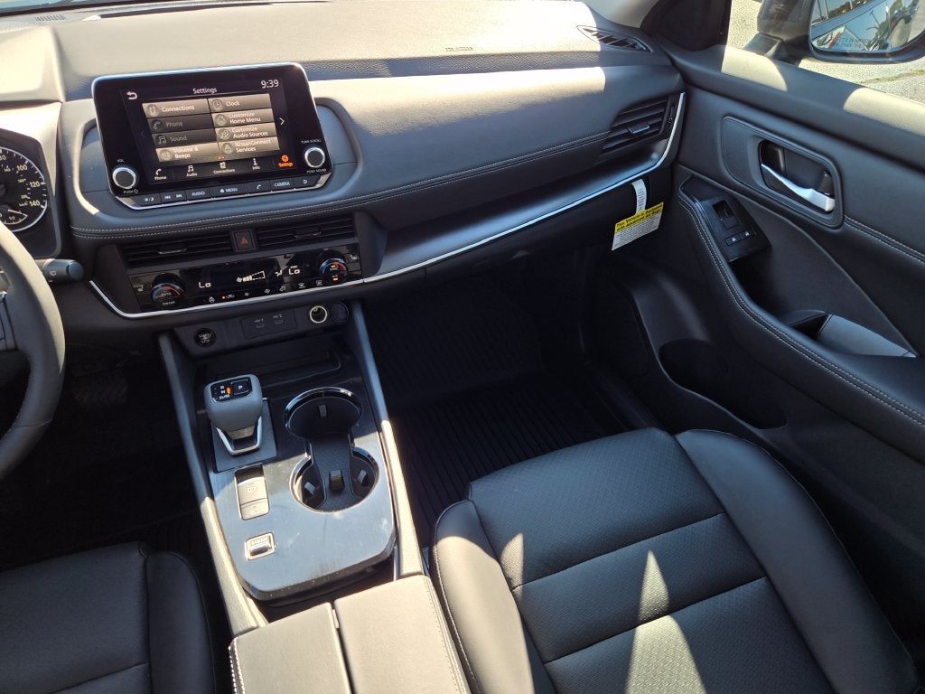 2027 Nissan Rogue Dark Armor