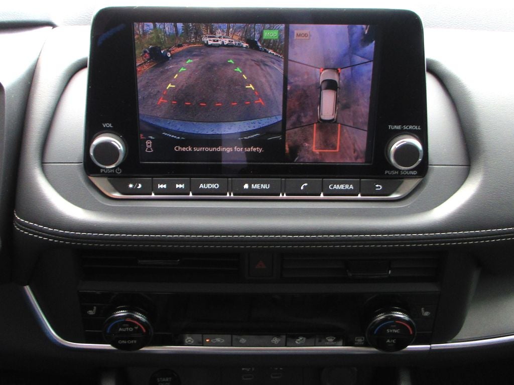 2026 Nissan Rogue Dark Armor