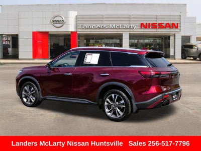 2023 INFINITI QX60 LUXE