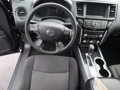 2020 Nissan Pathfinder S