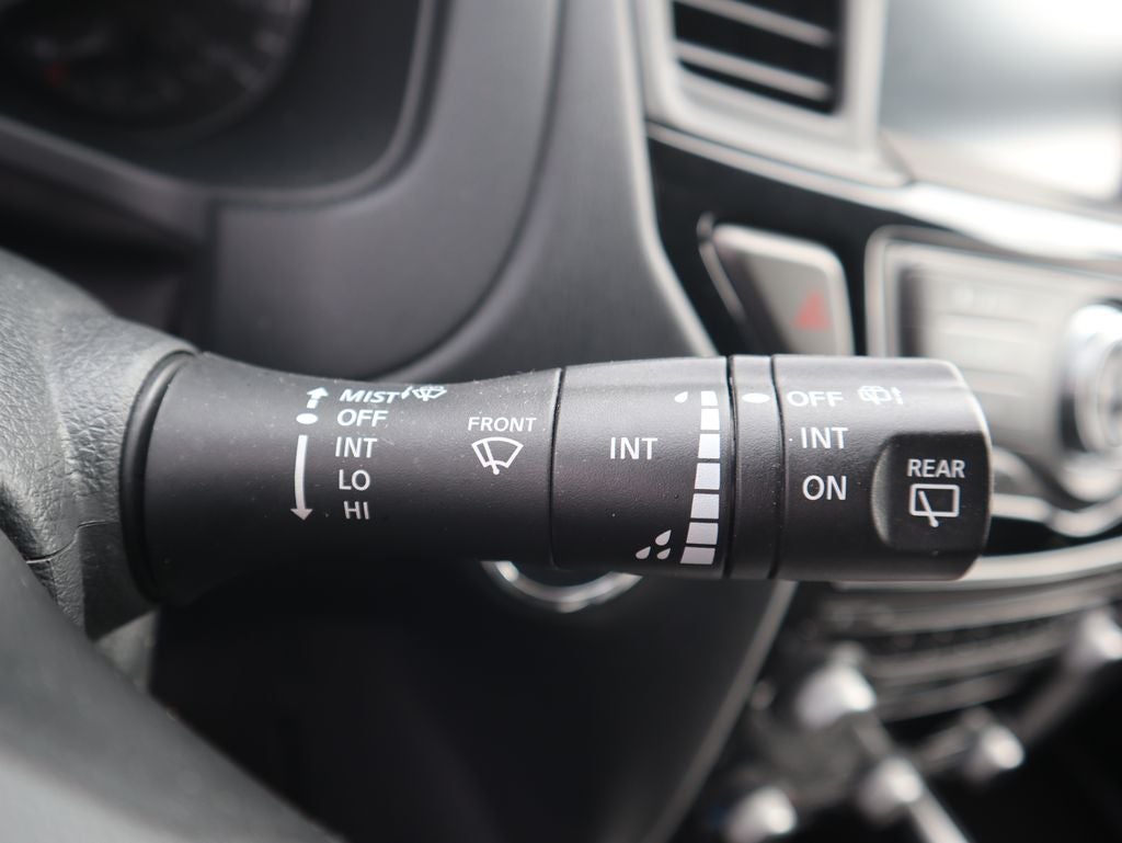 2020 Nissan Pathfinder S