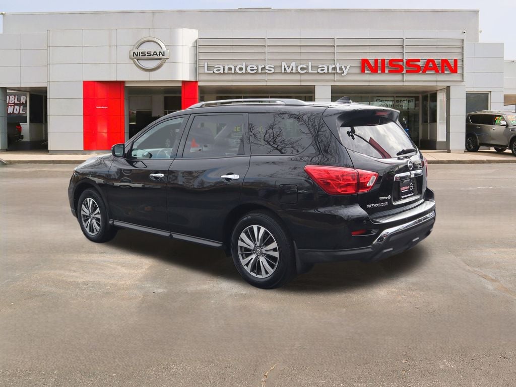 2020 Nissan Pathfinder S