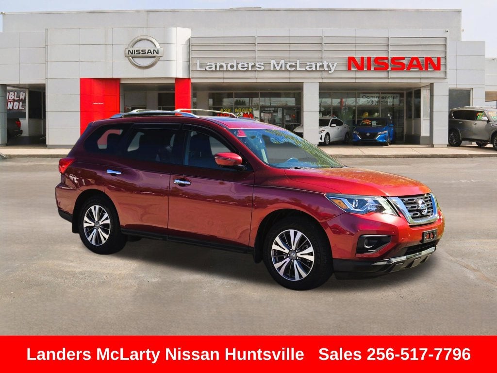 2017 Nissan Pathfinder SL