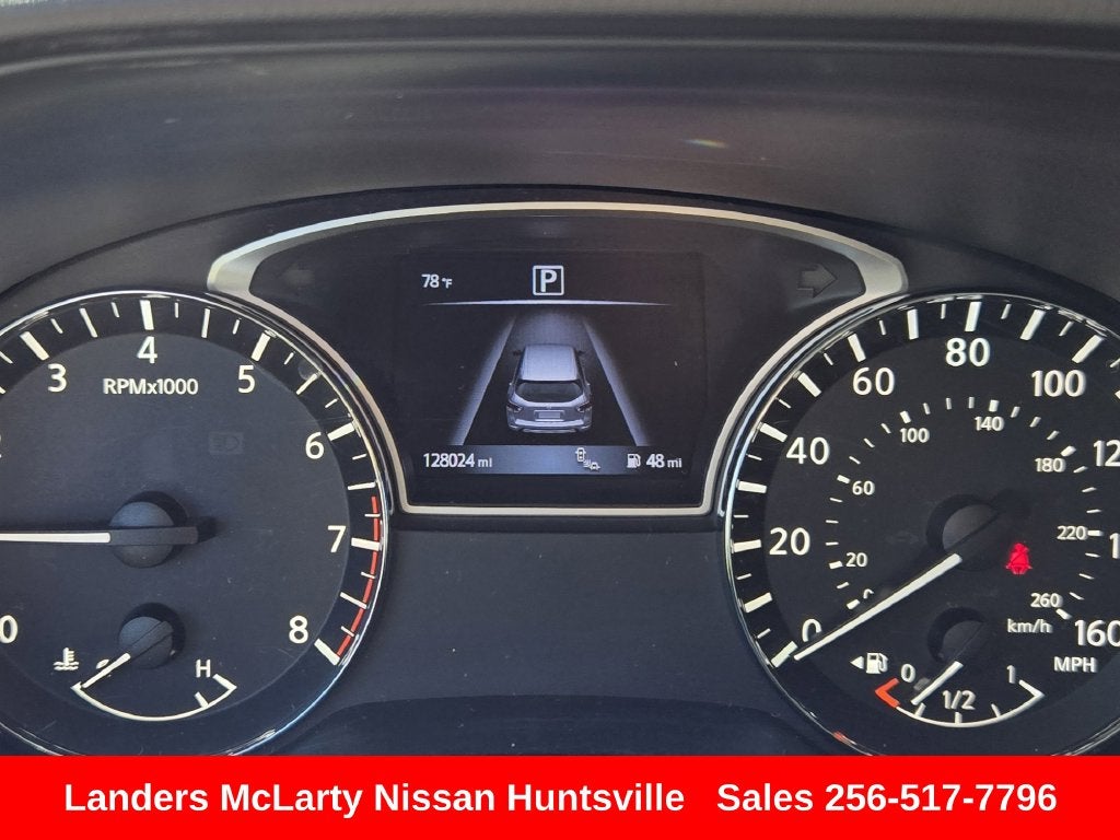 2017 Nissan Pathfinder SL