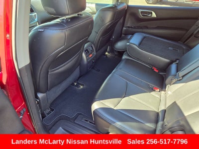 2017 Nissan Pathfinder SL