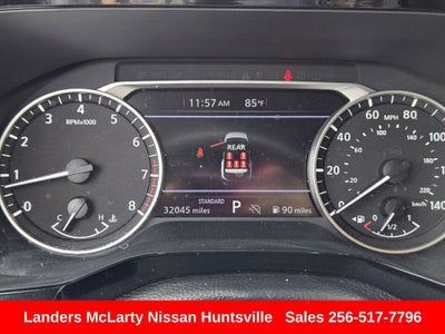 2024 Nissan Pathfinder SV