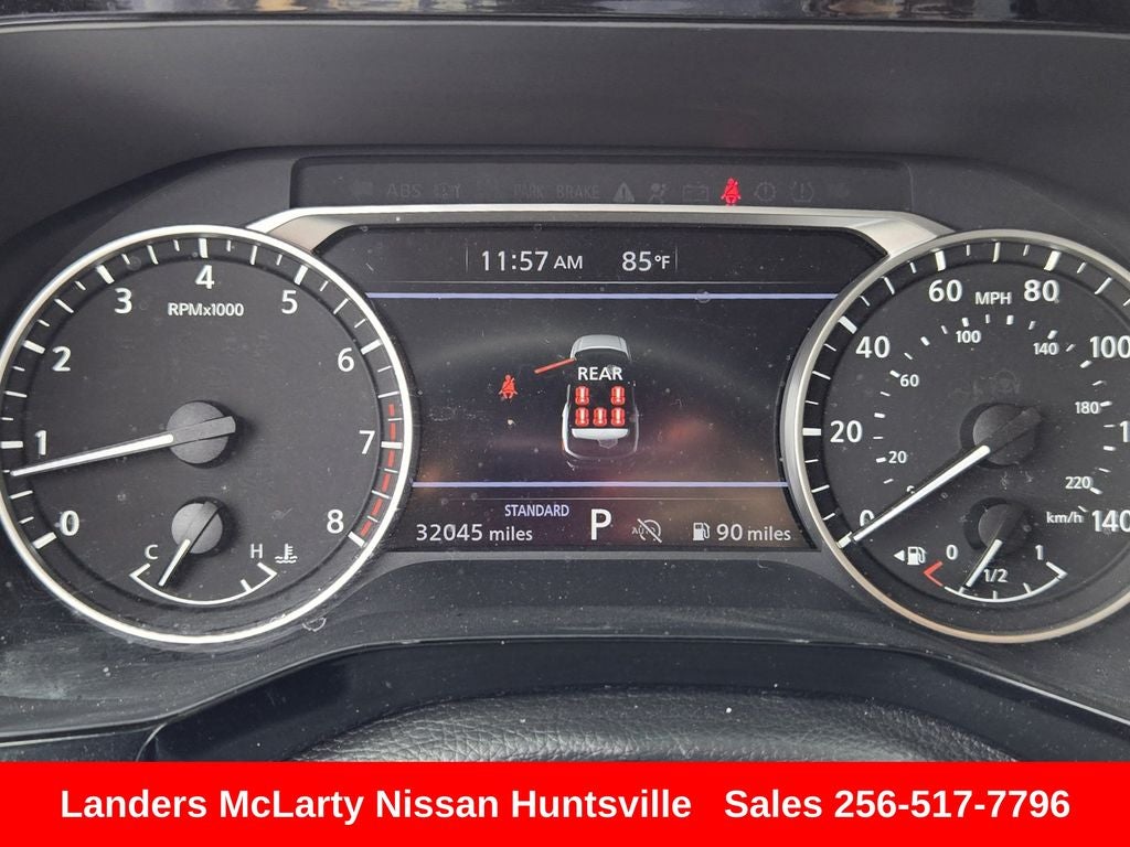 2024 Nissan Pathfinder SV