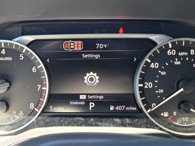2026 Nissan Pathfinder SV