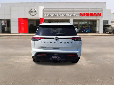 2026 Nissan Pathfinder SV