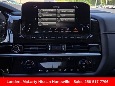 2022 Nissan Pathfinder SL
